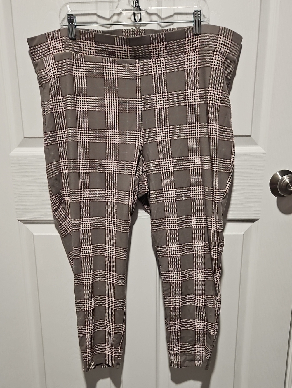 torrid Grey Plaid Ankle Leggings with Maroon Windowpane